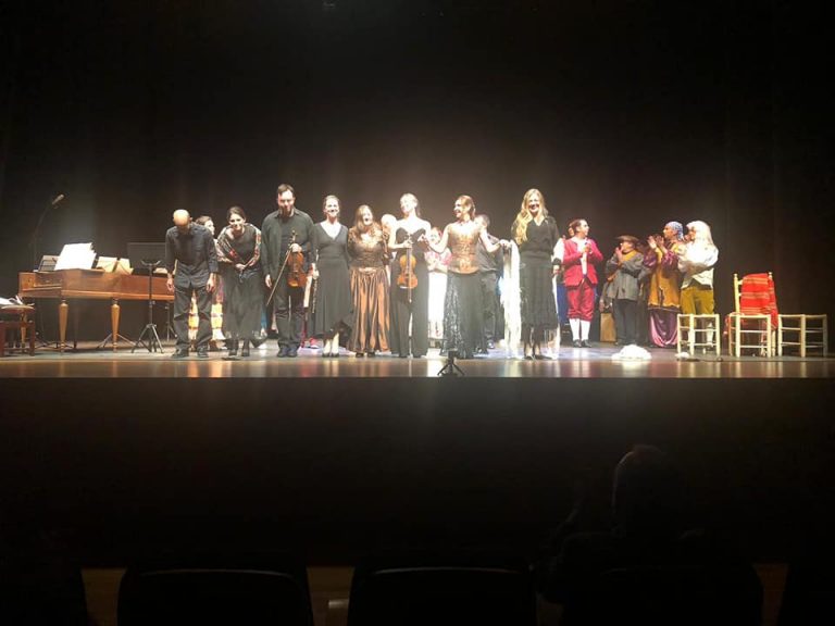 El Auditorio de Vera acogió la representación teatral del sainete ‘El Prioste de los gitanos’