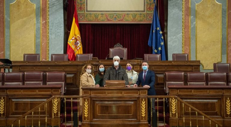 Las mujeres gitanas de Baleares reclaman en el Congreso la eliminación de la brecha social entre gitanos y el resto de la sociedad